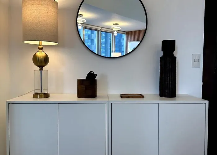 2br Urban Modernity + Washer Near Uptown Mall *
