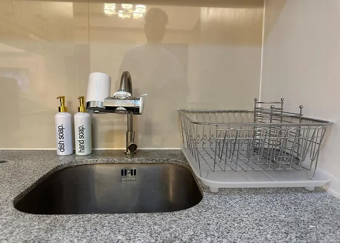 2br Urban Modernity + Washer Near Uptown Mall